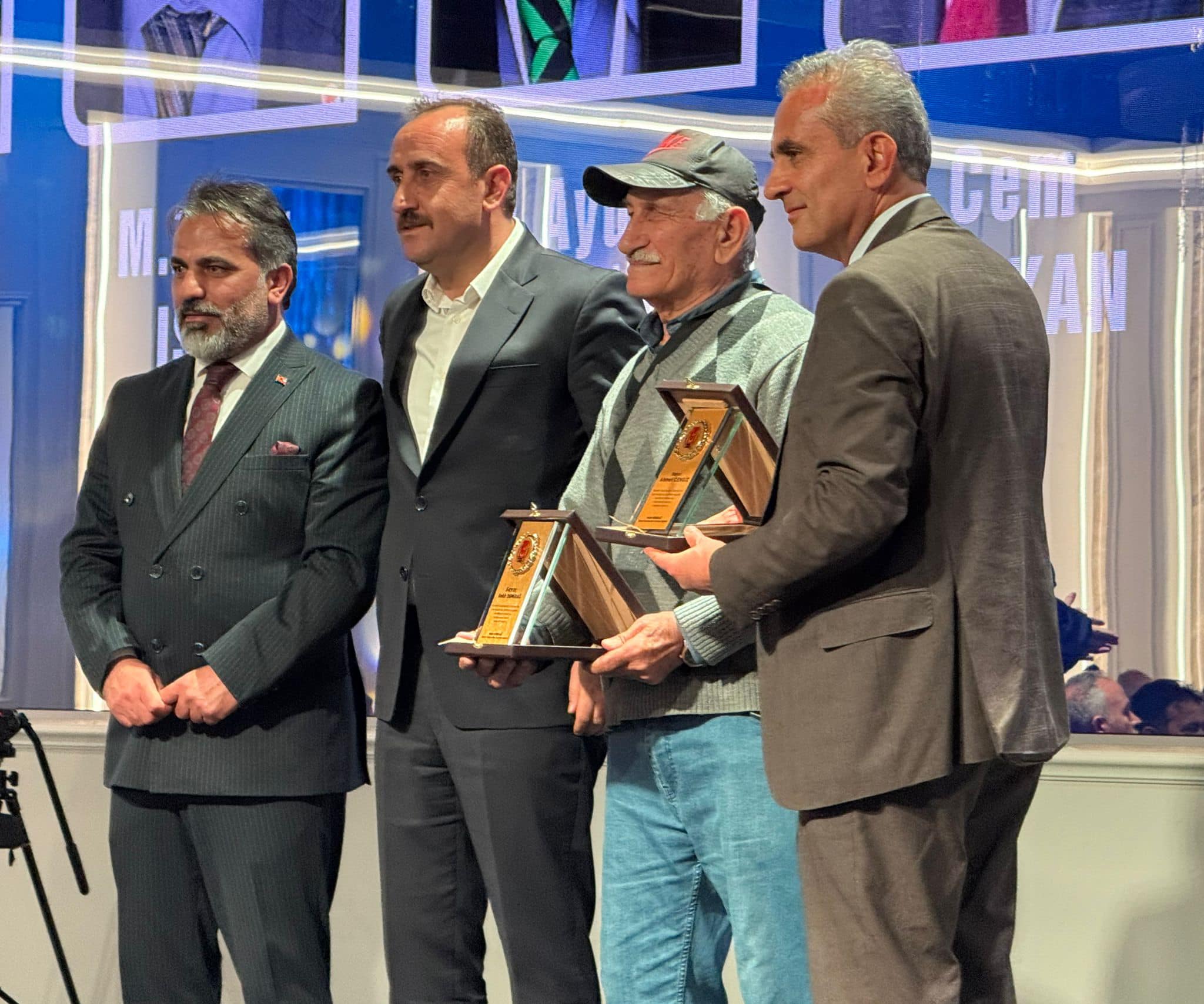 10 Ocak Çalışan Gazeteciler Gününü kutlu olsun.