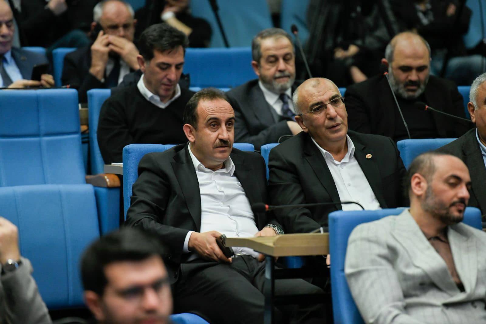 Alınan kararların ilçemize hayırlar getirmesini temenni ederiz.