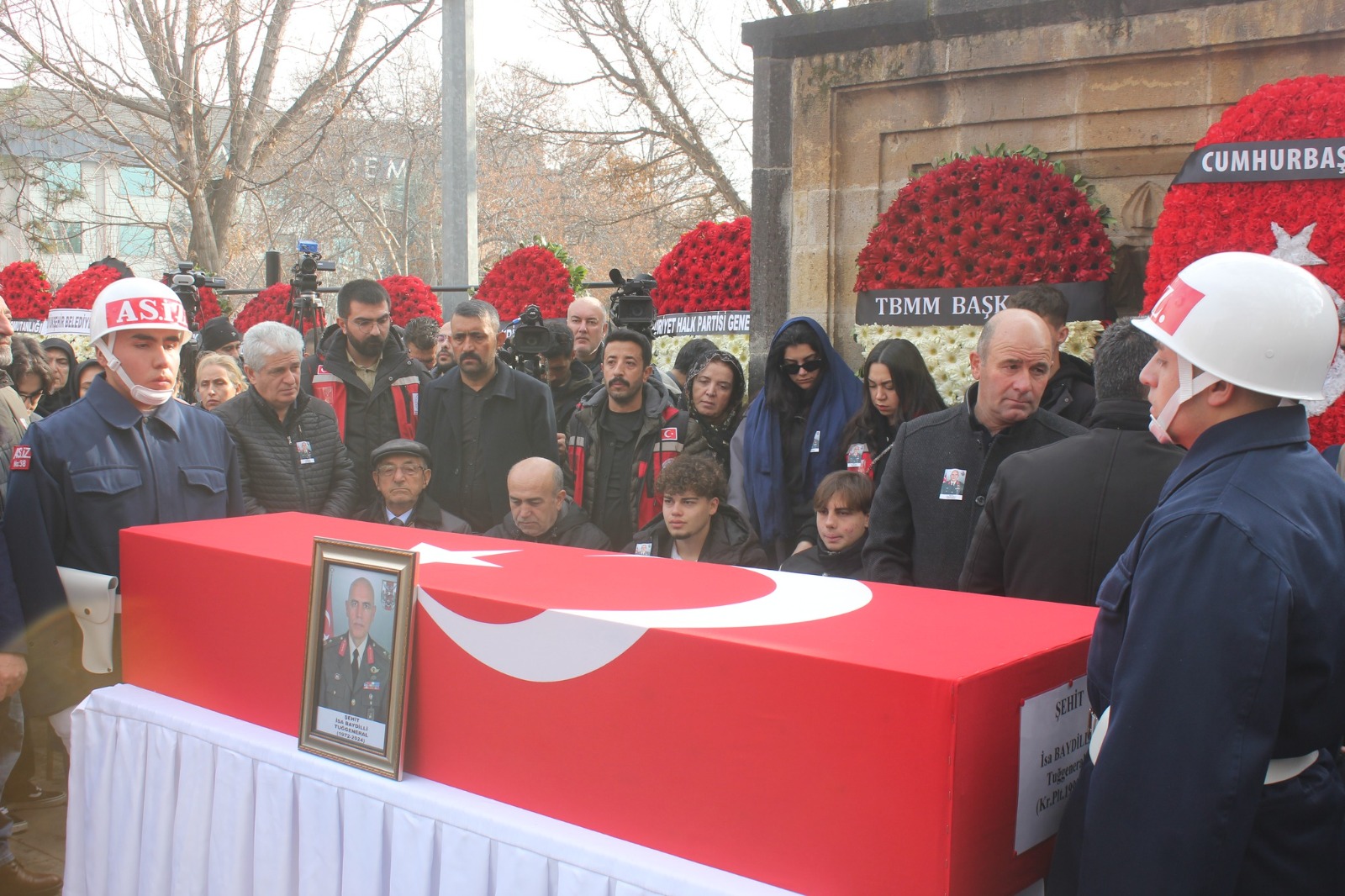 Milletimizin başı sağ olsun.