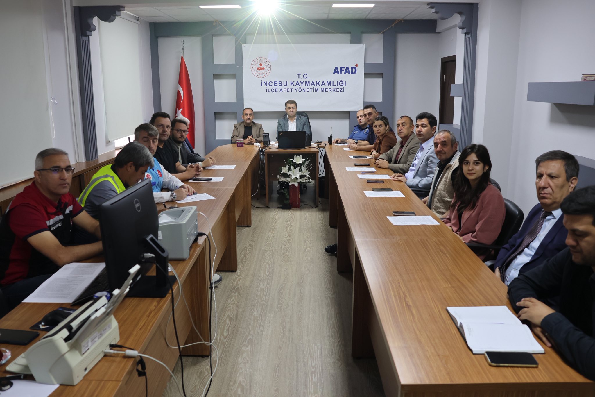 Depremi önleyemeyiz ama çok iyi hazırlanarak olumsuzlukların önüne geçebiliriz.