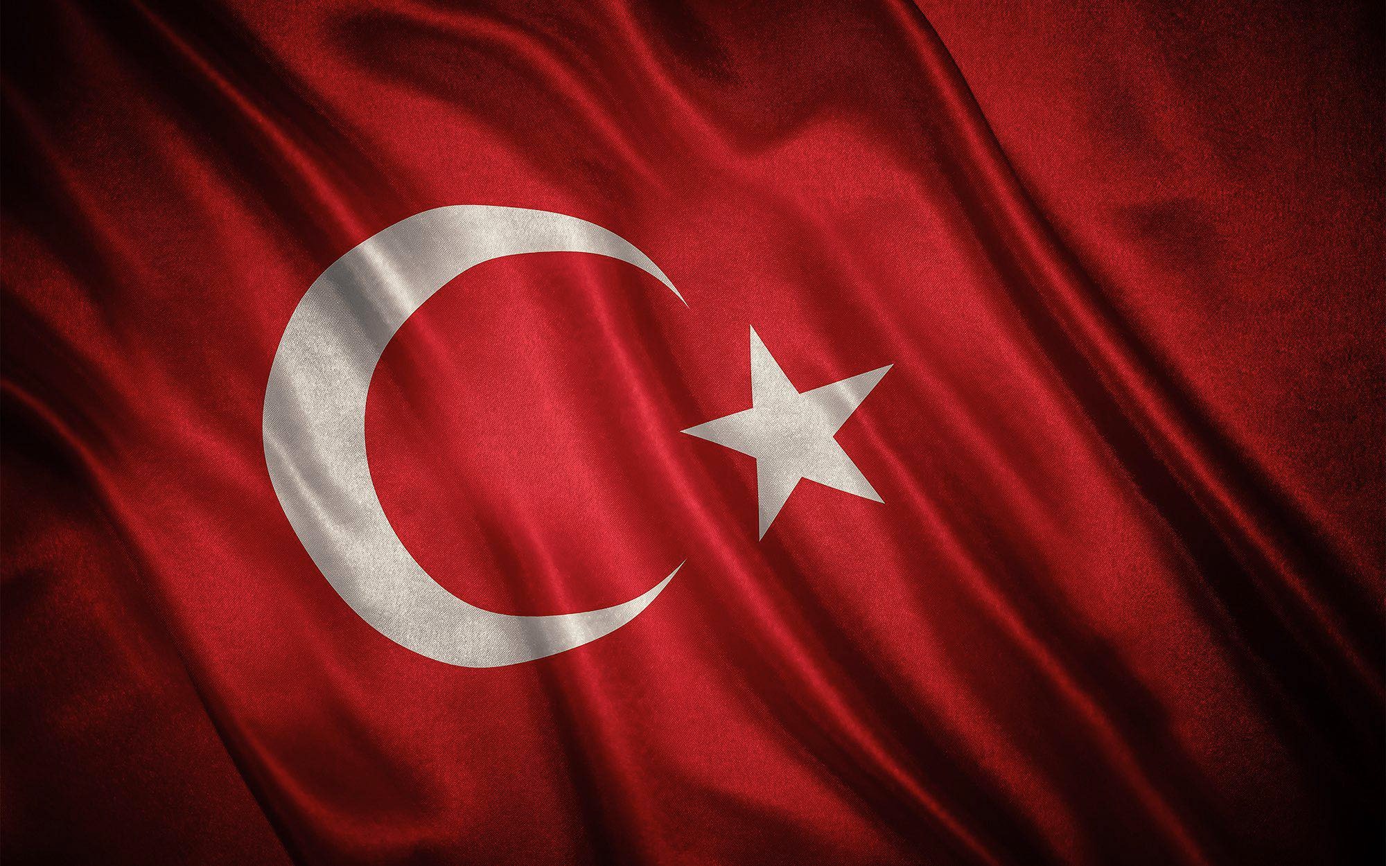 Pençe-Kilit Harekâtı bölgesinde bir mağarada arama-tarama faaliyeti yürütüldüğü esnada metan gazına maruz kalarak şehit düşen kahraman Mehmetçiklerimize Allah’tan rahmet, kederli ailelerine ve aziz milletimize sabır ve başsağlığı diliyorum.