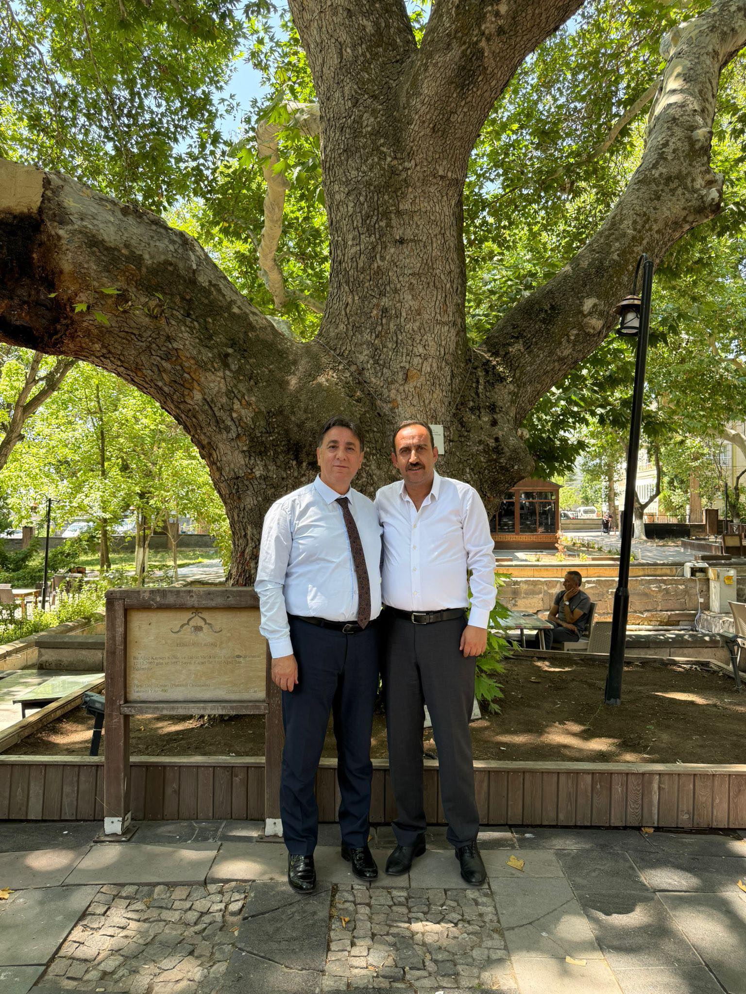 Belediye Başkanımız Av. Mustafa İLMEK, Develi Belediye Başkanı Sn. Adem ŞENGÜL’ü ziyaret etti. Nazik ev sahipliği için teşekkür ederiz.