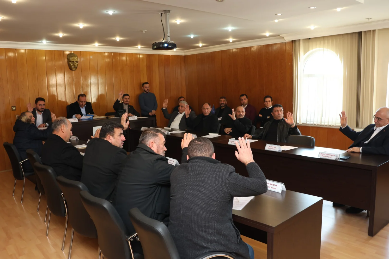 İncesu Belediyesi Ocak ayı meclis toplantısı Belediye Başkanımız Av.Mustafa İLMEK, Başkanlığında yapıldı.Alınan kararların ilçemize hayırlar getirmesini temenni ederiz.