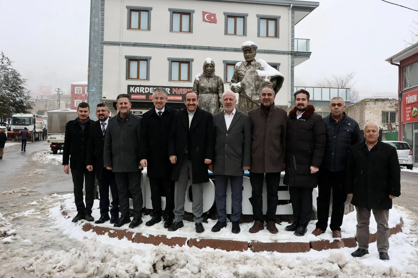 Ev sahipliği için mahalle halkımıza teşekkür ederiz.