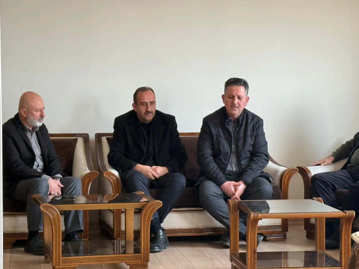 Merhum Mustafa ÇOLAKBAYRAKDAR’a rahmet dileriz.