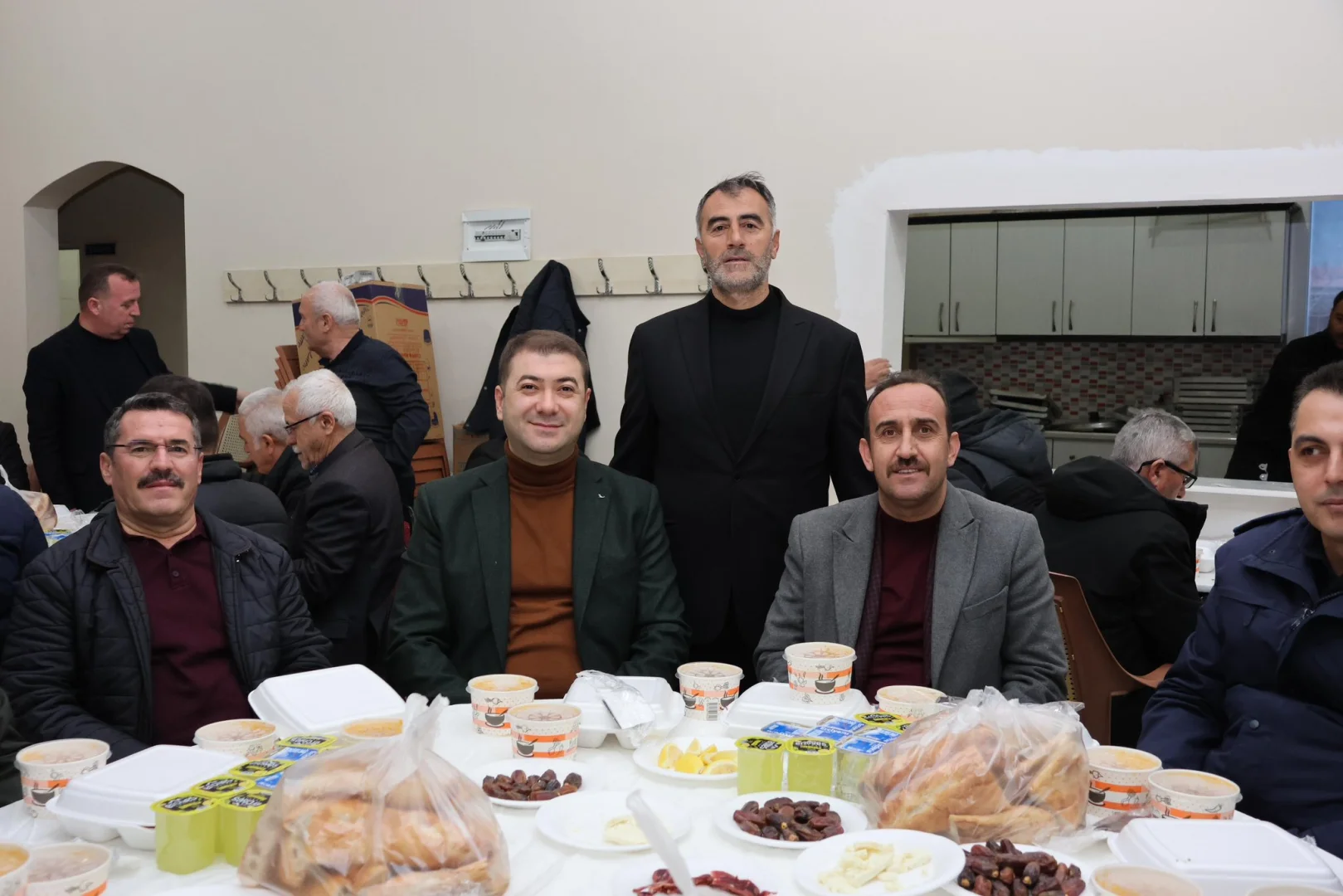 Birlik ve beraberliğin oluşmasına katkı sağlayan Garipçe Mahalle sakinlerimize teşekkür ederiz.