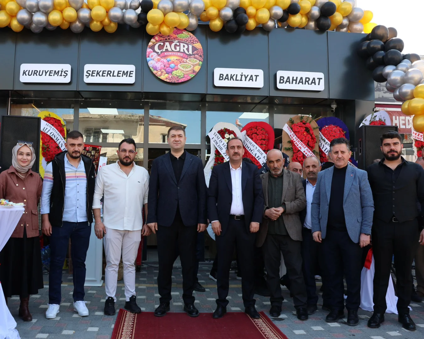 Belediye Başkanımız Av. Mustafa İLMEK ilçemizde hizmete açılan çağrı kuruyemiş açılışına katılım sağladı. Nazik davetleri için Bekir ÇİLSAL ve Mustafa ALPER beye teşekkür eder hayırlı işler dileriz.