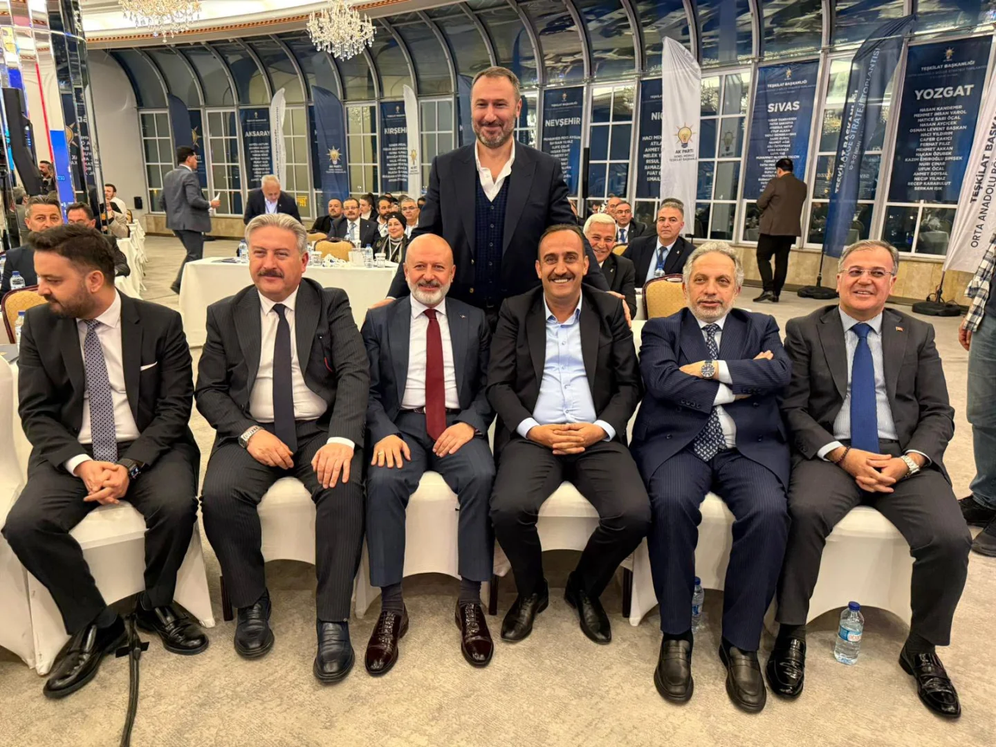 Belediye Başkanımız Av. Mustafa İLMEK, İlçe Başkanımız Sn. Mehmet KOÇ ile AK Parti Teşkilat Başkanlığı Orta Anadolu Bölge Strateji Toplantısına katıldı.