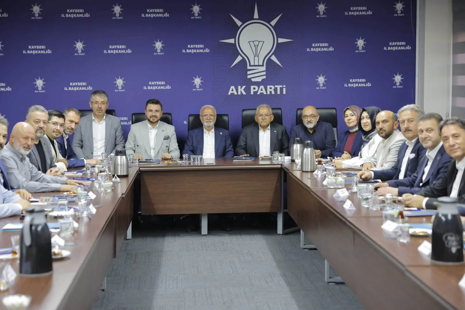 Başkanlarımızın da katılımıyla düzenlenen istişare toplantısına katıldık.