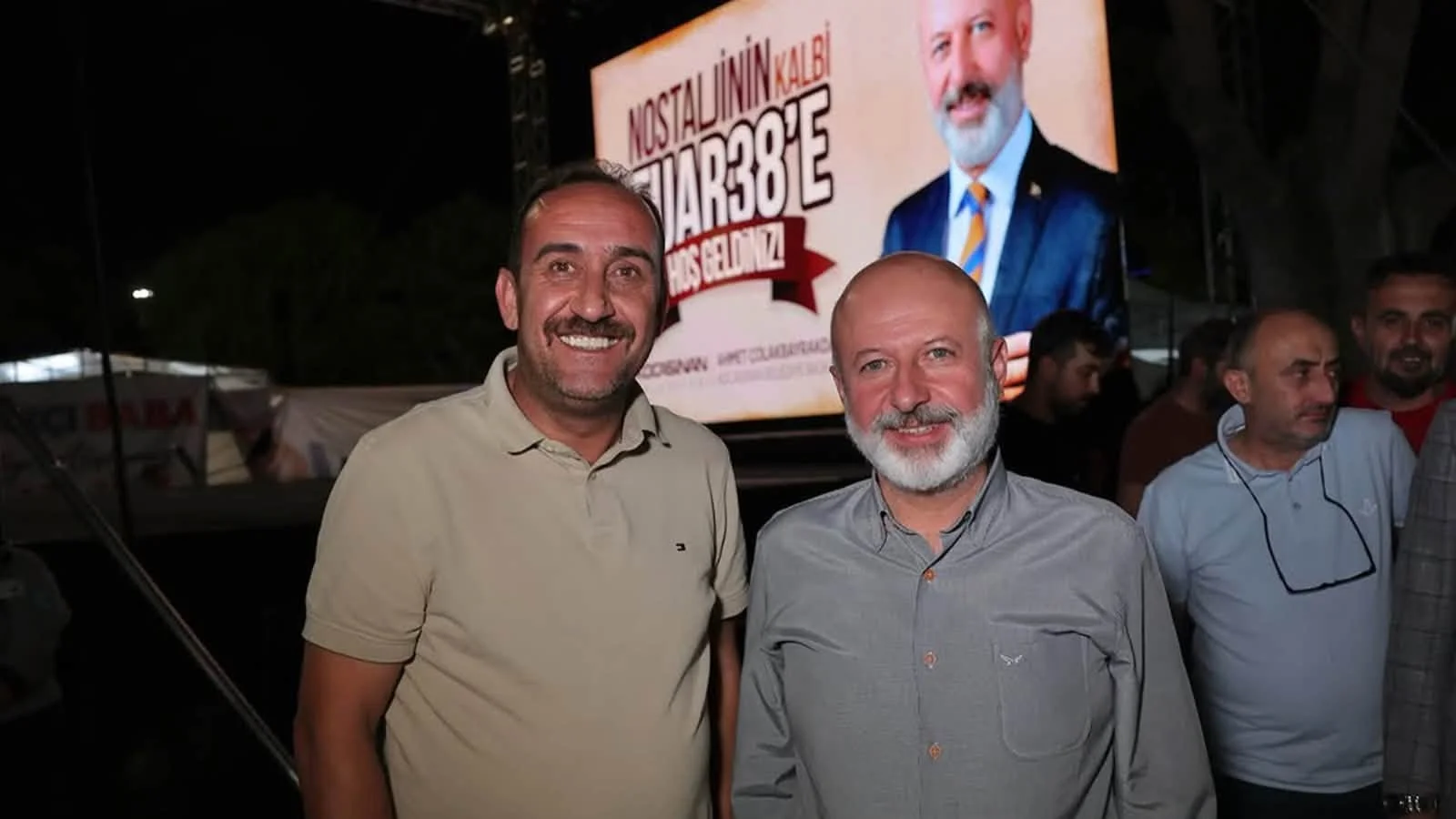 Belediye Başkanımız Av. Mustafa İLMEK, Eşi Sn. Sevim İLMEK, Kocasinan Belediyemizin Kadir Has parkında düzenlediği Fuar 38 günleri etkinliğine katıldı.