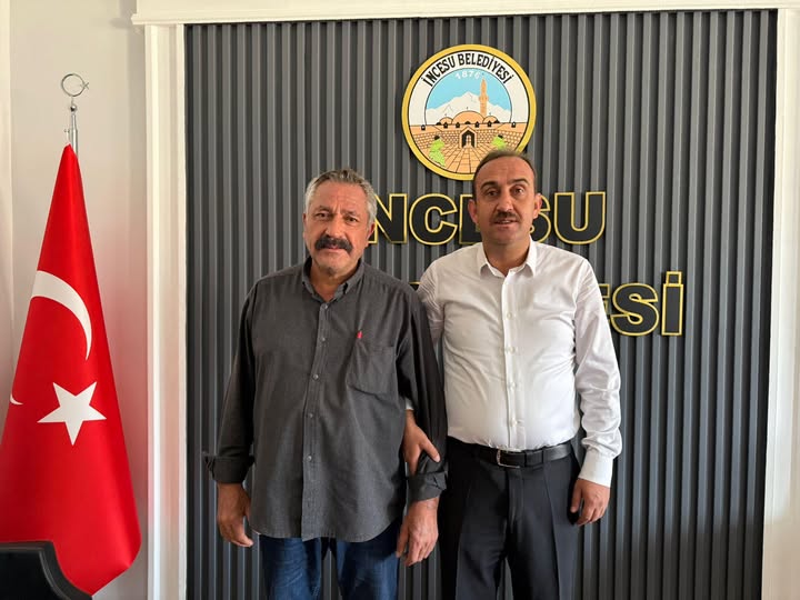 Belediye Başkanımız Av. Mustafa İLMEK, Karakoyunlu Mahalle Muhtarı Sn. Kemal KAR ile mahallemizde yapılacak çalışmalarla ilgili istişarede bulundu.