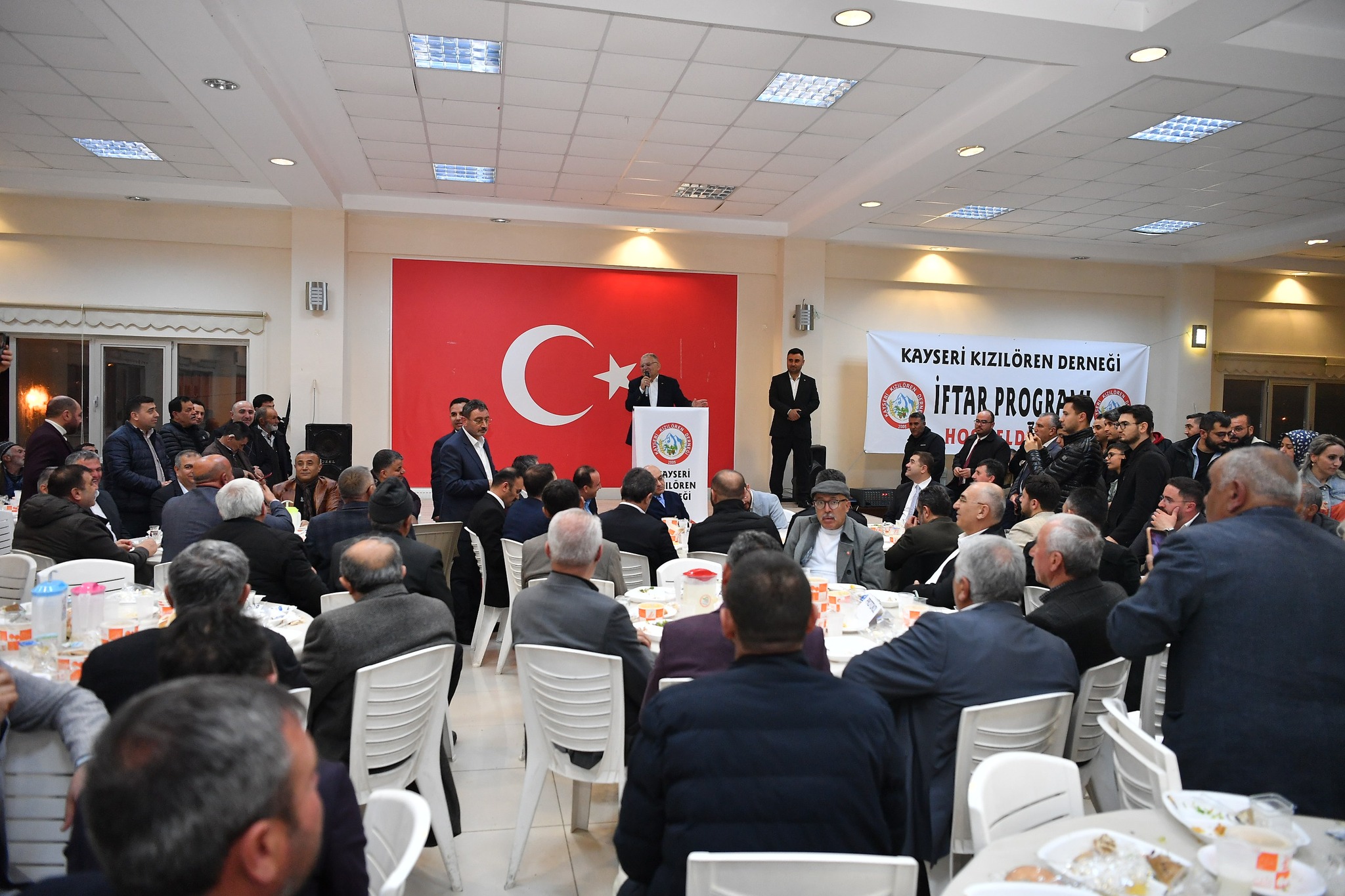 Kayseri Büyükşehir Belediye Başkanımız Sn. Memduh BÜYÜKKILIÇ, Belediye Başkanımız Sn. Mustafa İLMEK, AK Parti İl Başkanımız Sn. Hüseyin OKANDAN ve değerli yönetimi, MHP İl Başkanı Sn. Ertuğrul Enes KALIN, AK Parti Kadın Kolları Başkanımız Sn. Meral KOŞAR,