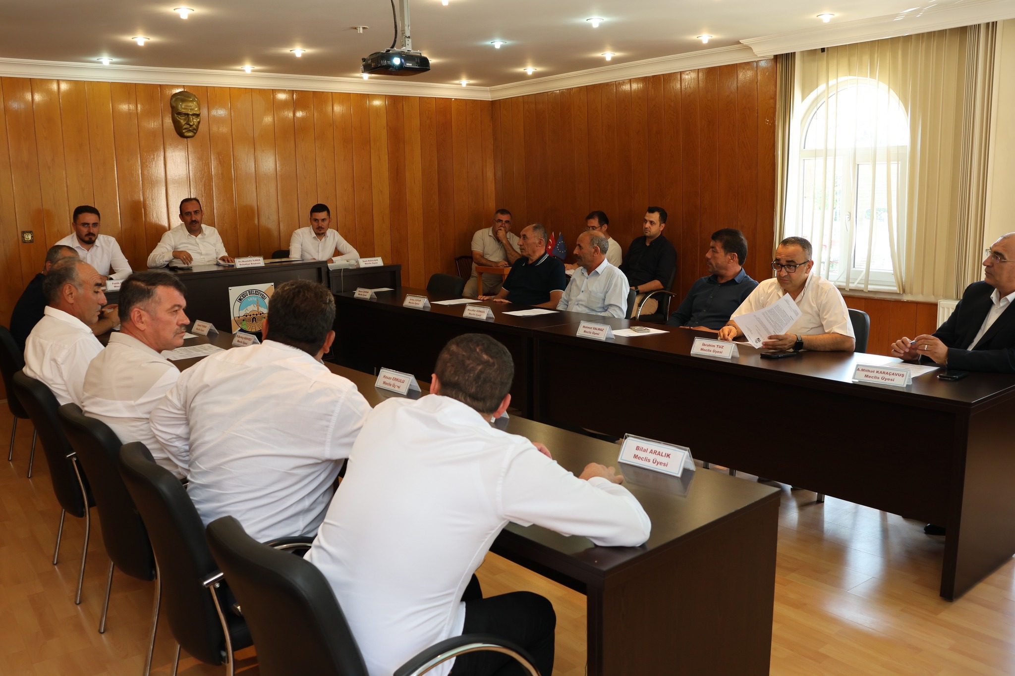 İncesu Belediyesi Ağustos ayı meclis toplantısı Belediye Başkanımız Av. Mustafa İLMEK başkanlığında yapıldı. Alınan kararların ilçemize hayırlar getirmesini temenni ederiz.
