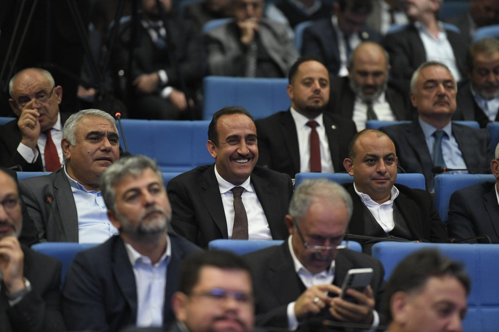 Belediye Başkanımız Av. Mustafa İLMEK, Büyükşehir Belediyesi Kasım ayı meclis toplantısına katıldı. Alınan kararların ilçemize, şehrimize hayırlar getirmesini temenni ederiz.