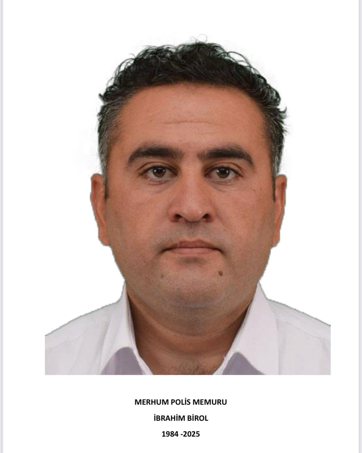 Kayseri de uyuşturucu tacirlerine karşı yapılan operasyonda Narkotik Şube Müdürlüğü personeli Polis Memuru İbrahim Birol operasyon sırasında kalbine yenik düşerek şehit olmuştur.