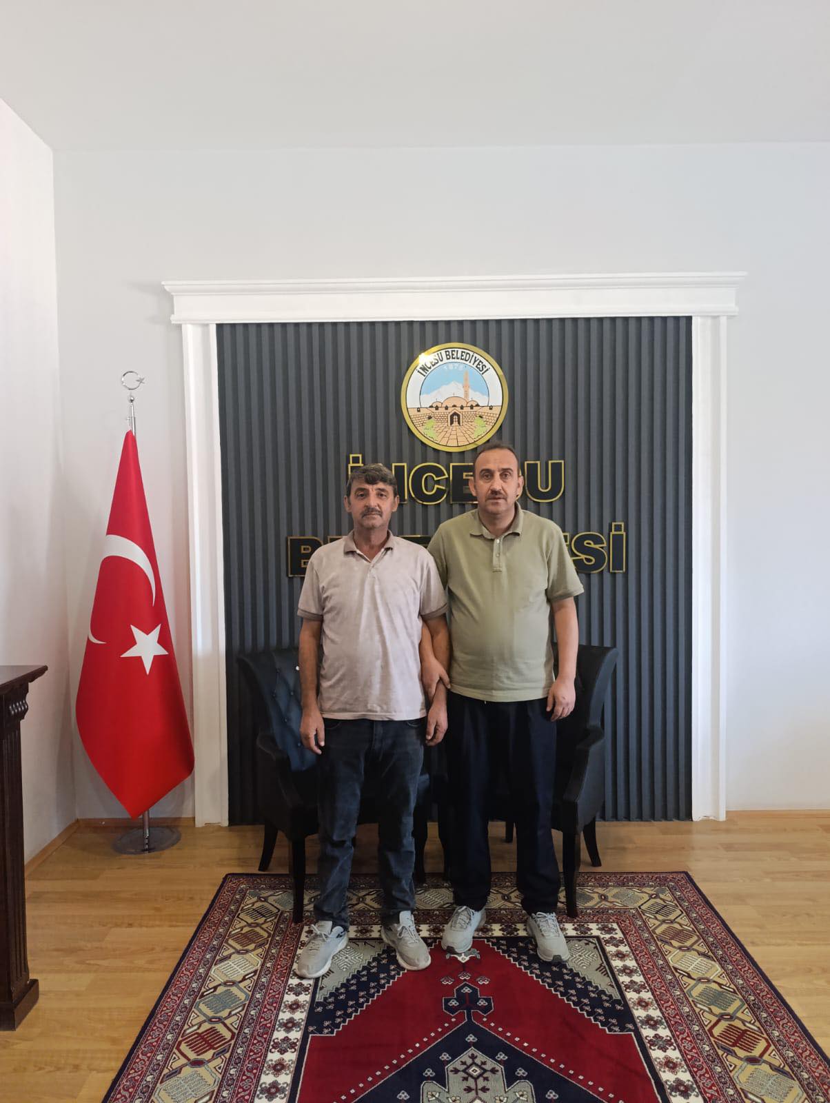 Subaşı Mahalle Muhtarı Sn. Nazmi AKSÜT, Belediye Başkanımız Av. Mustafa İLMEK’i ziyaret ederek mahallede yapılacak çalışmalarla ilgili istişarede bulundu.