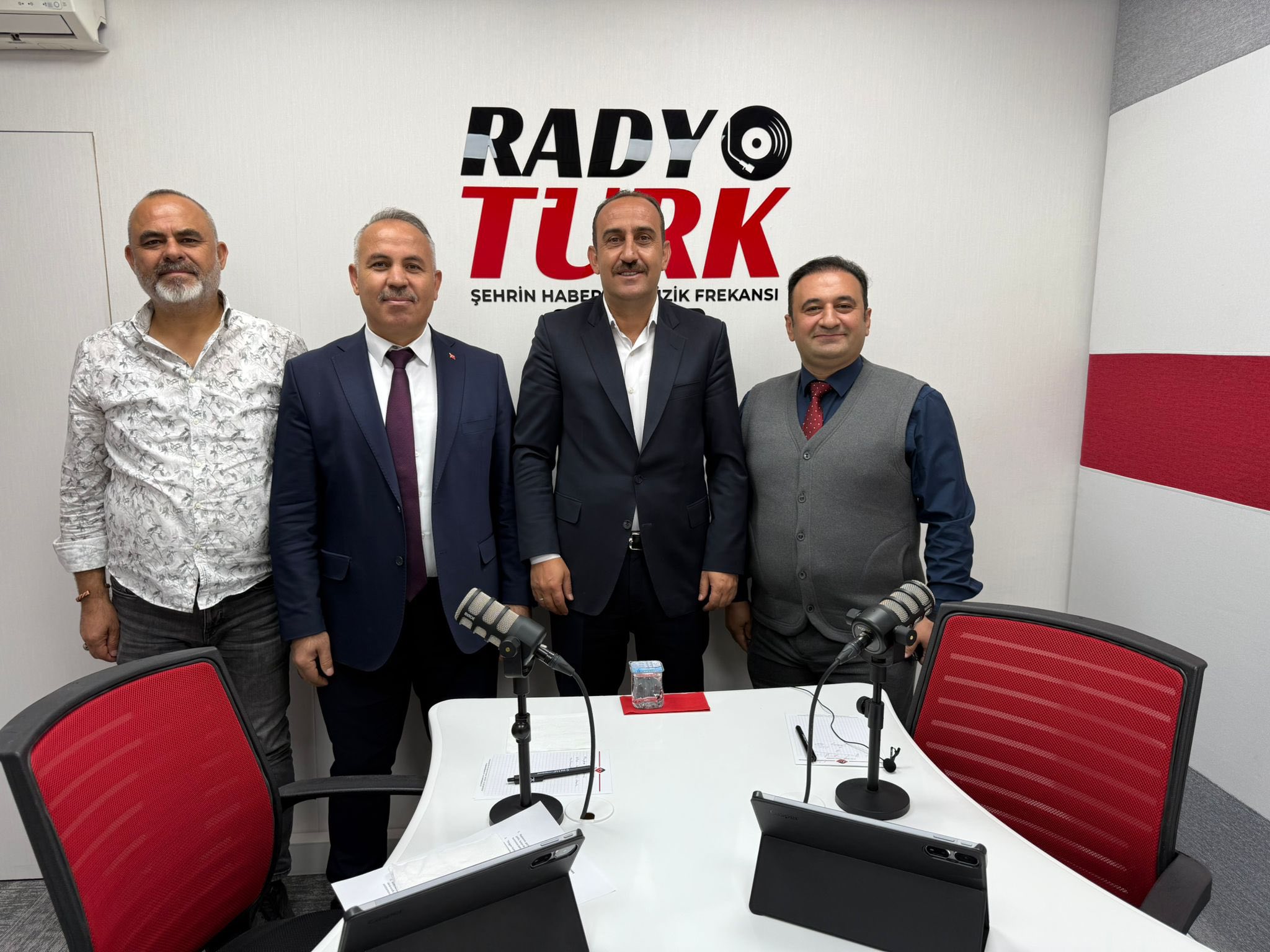 Belediye Başkanımız Av. Mustafa İLMEK, Radyo Türk’ün konuğu oldu. Dragon Festivali ve İncesu’ya dair yatırımları anlattı.